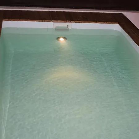 Cas Bunyoler 卡拉纳雅达